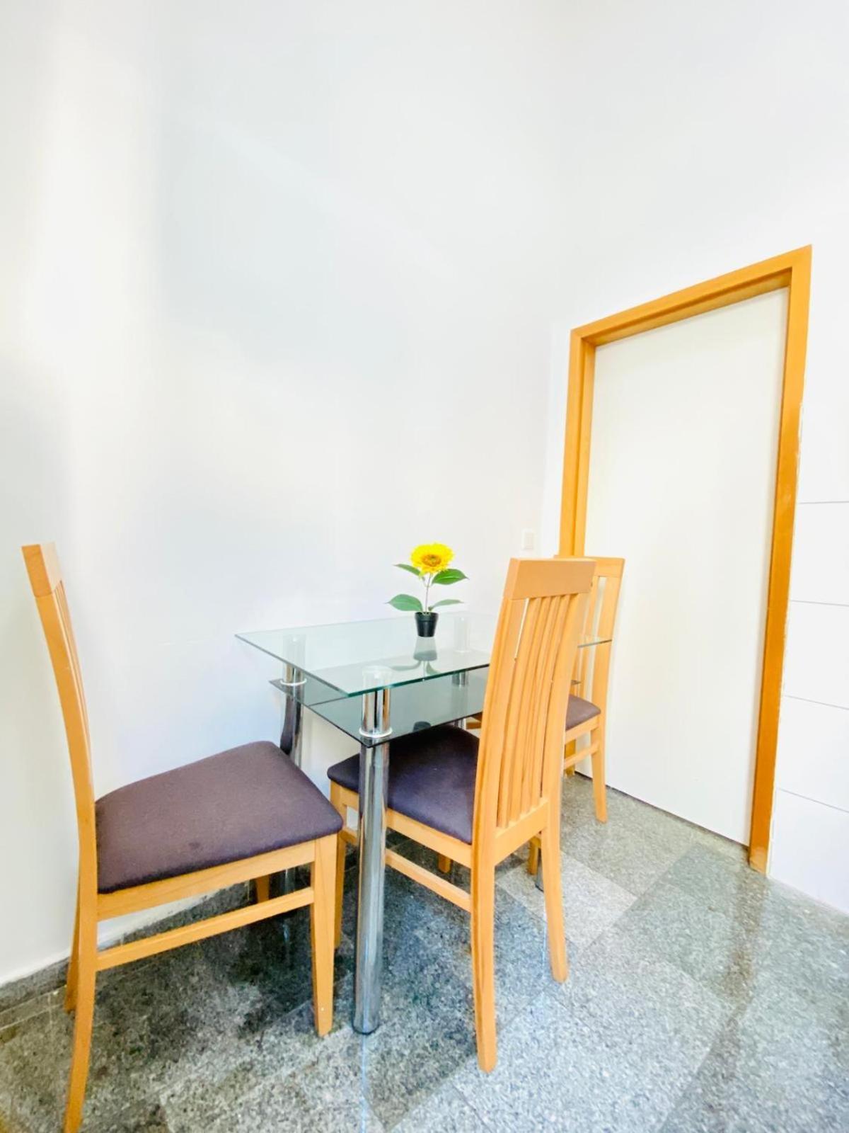 Astonishing 1 Bedroom Apt. Near Danube River เวียนนา ภายนอก รูปภาพ